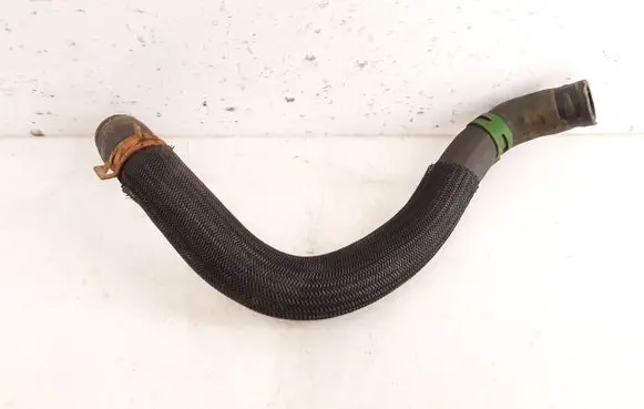 Renault Megane III Engine coolant pipe/hose
