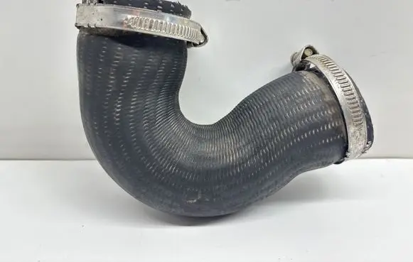 Skoda Rapid (NH) Intercooler hose/pipe 