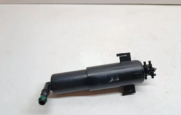 BMW X5 E70 Headlight washer spray nozzle
