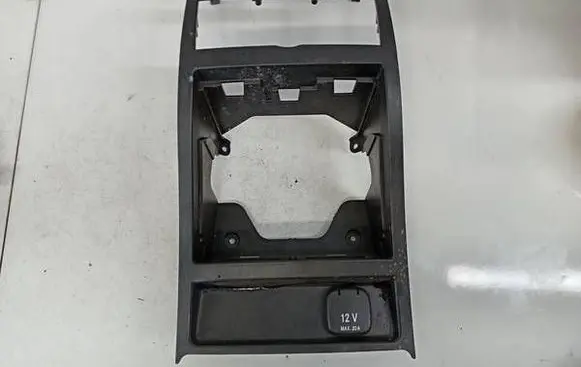 Ford C-MAX I Other interior part A1646800507