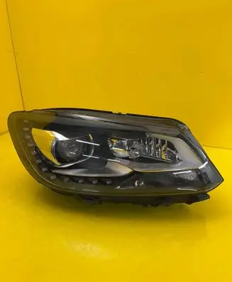 Volkswagen Touran II Headlight/headlamp 1T1941752H