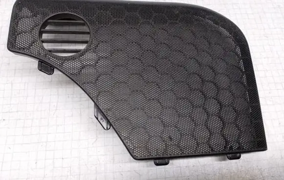 Audi A6 S6 C4 4A Front door speaker cover trim 4A0035420
