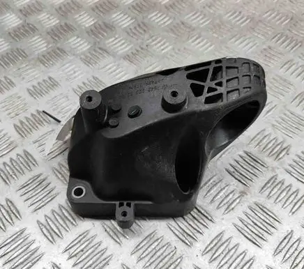 Mercedes-Benz GLE (W166 - C292) Engine mounting bracket A6422236204