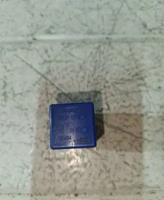 Opel Zafira A Other relay 24432614