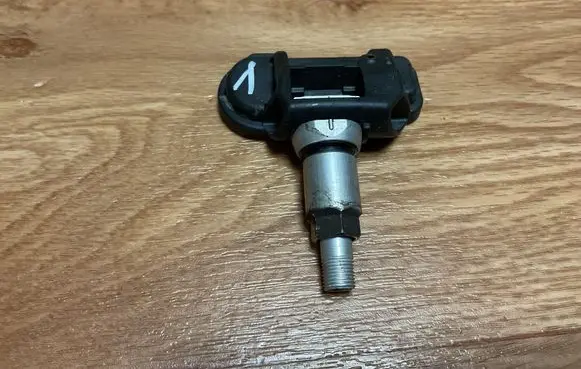 Mercedes-Benz E W212 Tire pressure sensor 433MHZ 254GAGG4 2013DJ5531