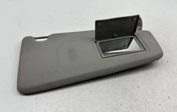 Ford Kuga I Sun visor