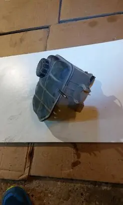Coolant expansion tank/reservoir