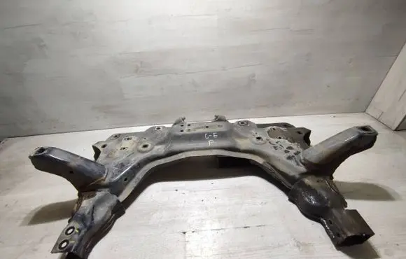 Opel Corsa E Front subframe