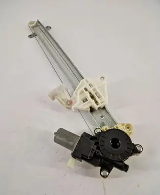 Suzuki Celerio Front window lifting mechanism without motor 8346084M00