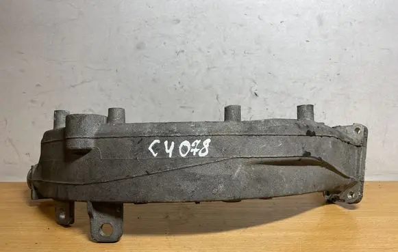 Mercedes-Benz C W203 Intake manifold A6111410204 C4078