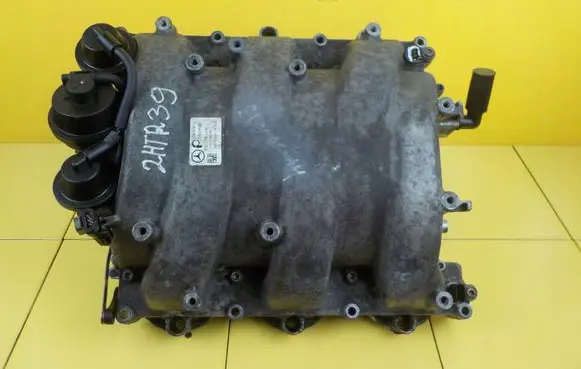Mercedes-Benz CLK A209 C209 Intake manifold A2721402401 2HTR39