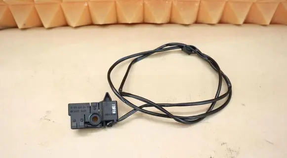 Mercedes-Benz SLK R171 Sensor 1718202410 A1718202410