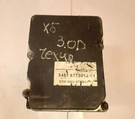 BMW X5 E53 ABS Pump 34516773012 6773012
