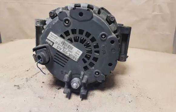 Audi A6 S6 C6 4F Generator/alternator 06E903016G