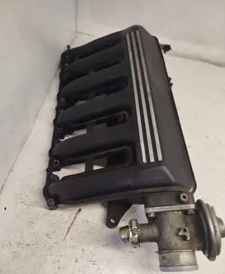 BMW 5 E39 Intake manifold 