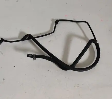 Mercedes-Benz R W251 Engine coolant pipe/hose A2515010125