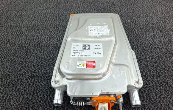 Porsche Taycan 9J1 Auxiliary heating control unit/module 9J1963507F
