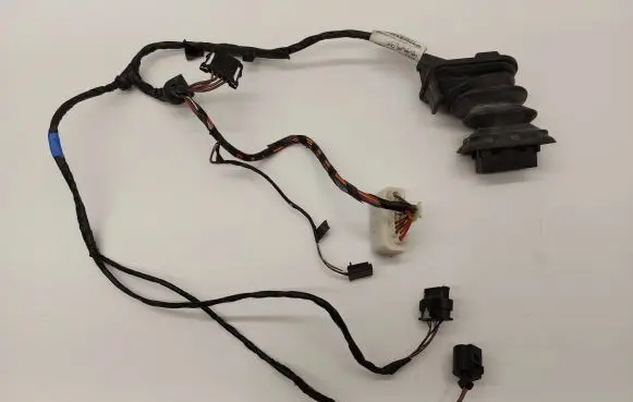 Seat Leon (1P) Rear door wiring loom 1P1971161J