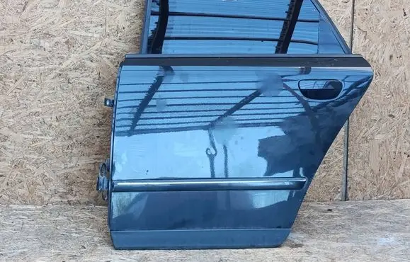 Audi A4 S4 B6 8E 8H Rear door