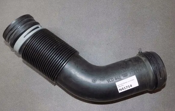 Volkswagen Phaeton Air intake hose/pipe 3D0129684