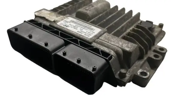 Hyundai ix20 Engine control unit/module 391302A400 28292455