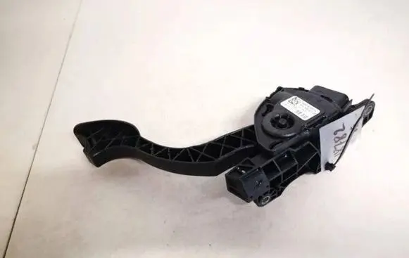 Ford Mondeo MK IV Accelerator throttle pedal 6g929f836nc 6g92-9f836-nc