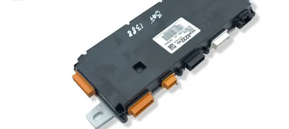 Jeep Avenger Battery control module 9858423280