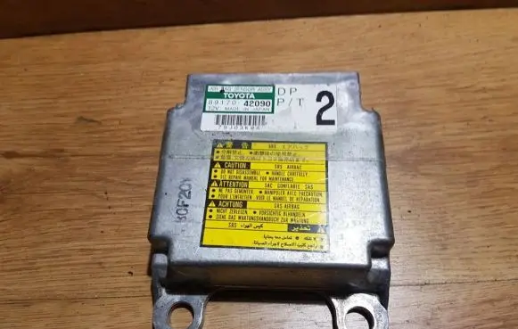 Toyota RAV 4 (XA20) Airbag control unit/module 8917042090