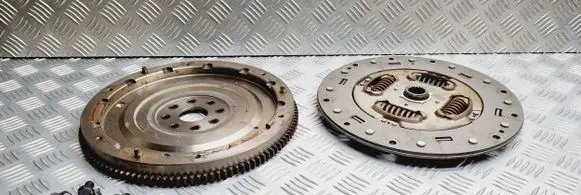 Lexus RX 330 - 350 - 400H Clutch set kit 51270103
