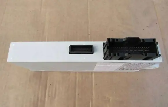 BMW 5 E60 E61 CAS control unit/module MCD3906