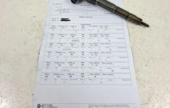 Volkswagen Tiguan Fuel injector 03L130277J