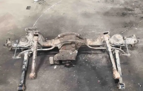 Rear axle beam