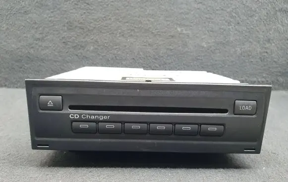 Audi A8 S8 D3 4E CD/DVD changer 4E0035110A 4E0910110A