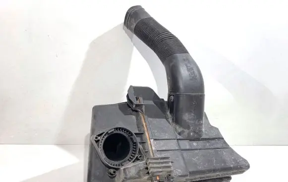 Skoda Roomster (5J) Air filter box 6Q0129607AR