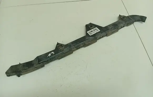Toyota Avensis T250 Rear bumper mounting bracket 5257605030A