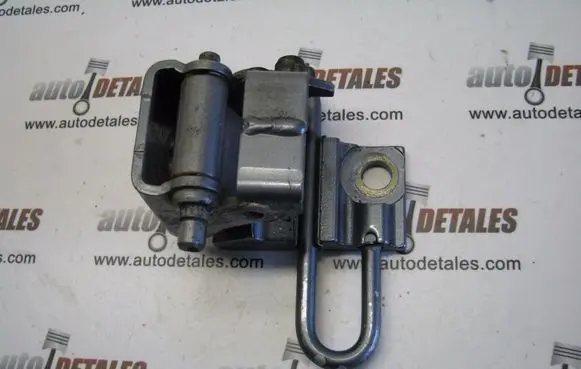 Porsche Cayenne (9PA) Rear door lower hinge