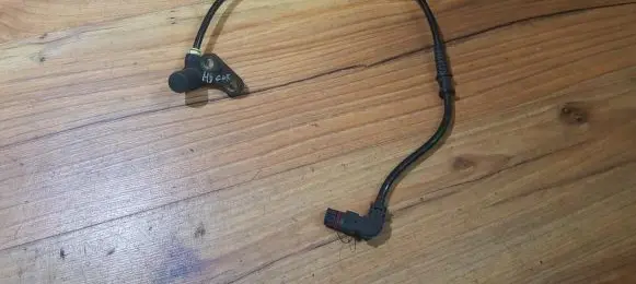 Mercedes-Benz C W202 ABS brake wheel speed sensor A2025402417 10.8751-1142.3