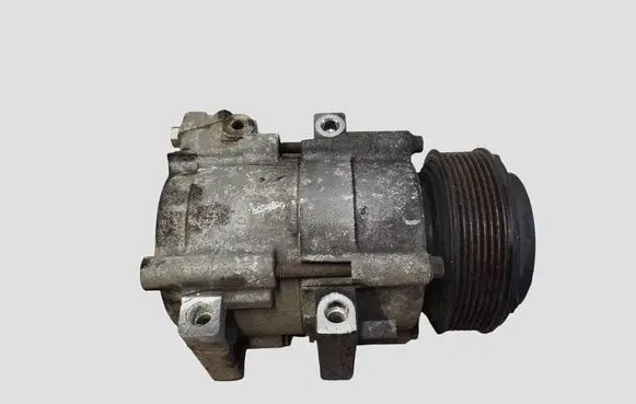 KIA Sorento Air conditioning (A/C) compressor (pump) 977013E350