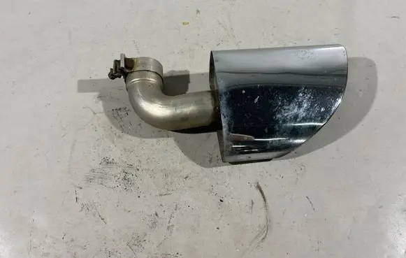 Volkswagen Touareg II Muffler ending 7P6253681