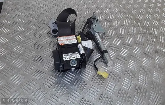 Honda CR-V Front seatbelt a81850swwe0d 608200100a