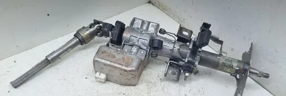 Steering wheel axle set