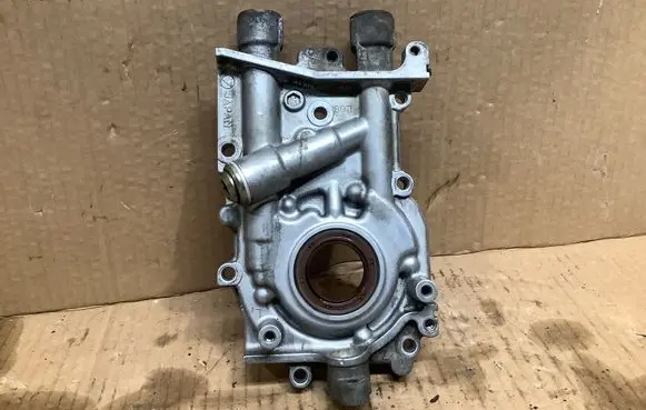 Subaru Forester SG Oil pump 