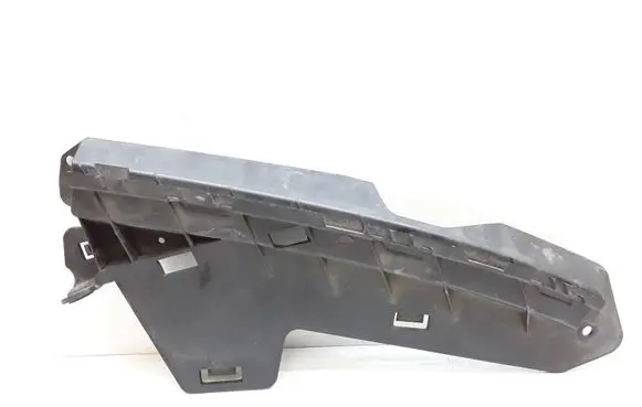 Front bumper mounting bracket