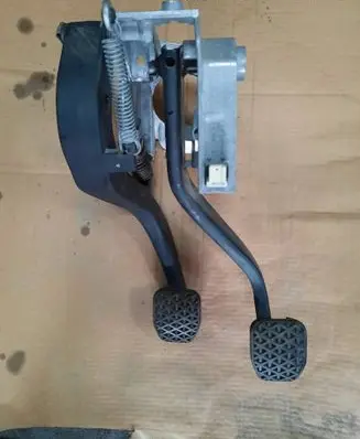 BMW 3 F30 F35 F31 Pedal assembly C4005569SE