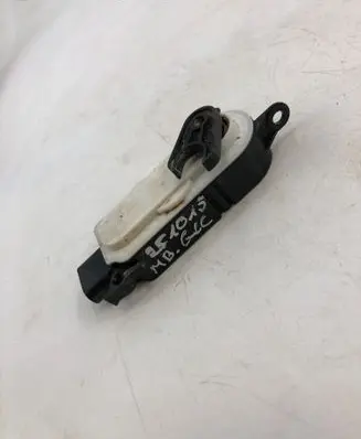 Mercedes-Benz GLC C254 Radiator active air flap actuator 131888800021