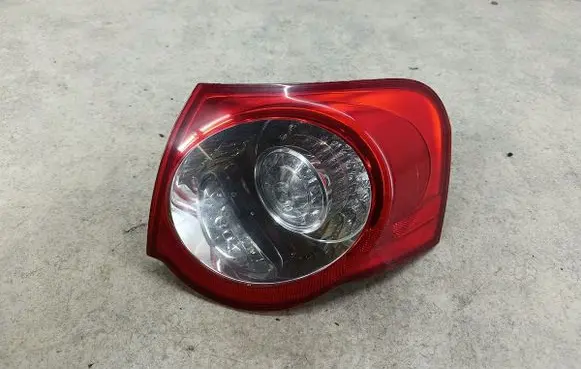 Volkswagen PASSAT B6 Rear/tail lights 3C9945096