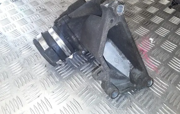 Renault Master II EGR valve line/pipe/hose 8200506371