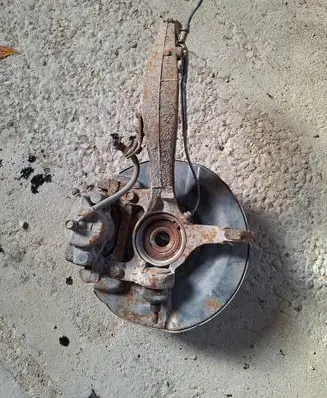 Honda Accord Front wheel hub spindle knuckle