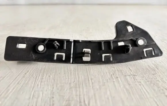 Peugeot Partner Front bumper mounting bracket 9680546880