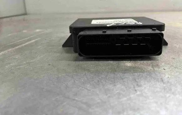 Audi A6 C7 Hand brake control module 4h0907801